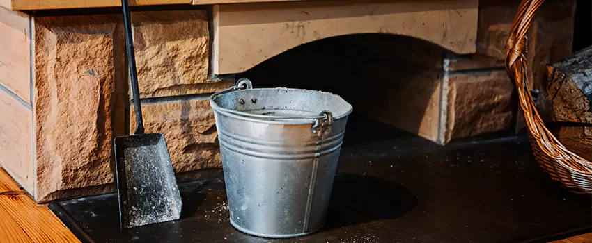 Clean The Fireplace Mantle And Hearth in Sun City Center, Florida